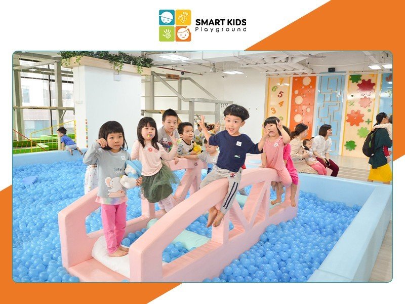 Tổ hợp khu vui chơi trẻ em Smart Kids Playground - Điểm vui chơi hấp dẫn cho các em nhỏ